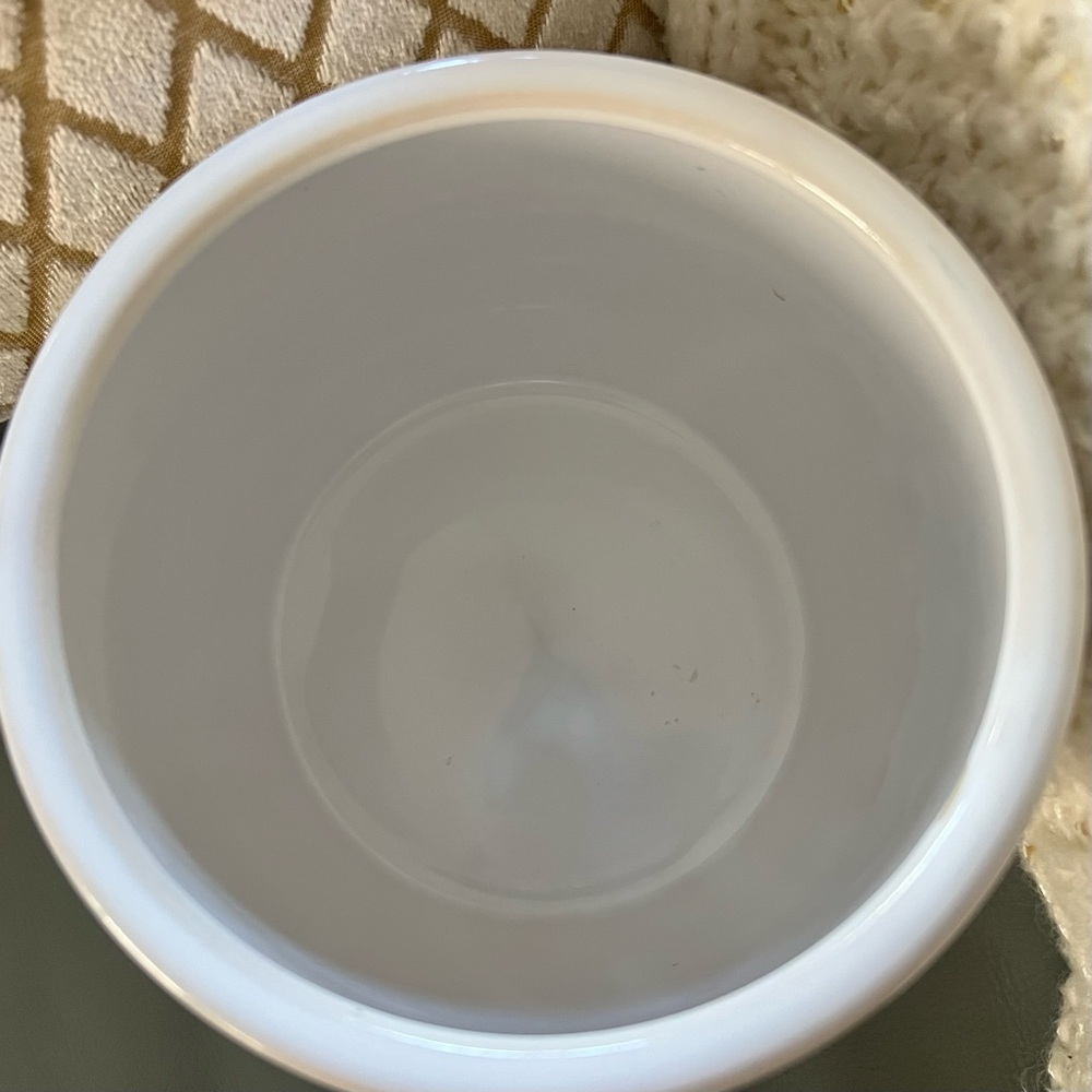 Pretty WHITE Ceramic SNOWY EVERGREEN TREES Candle Holder PLANTER Container - Picture 7 of 12